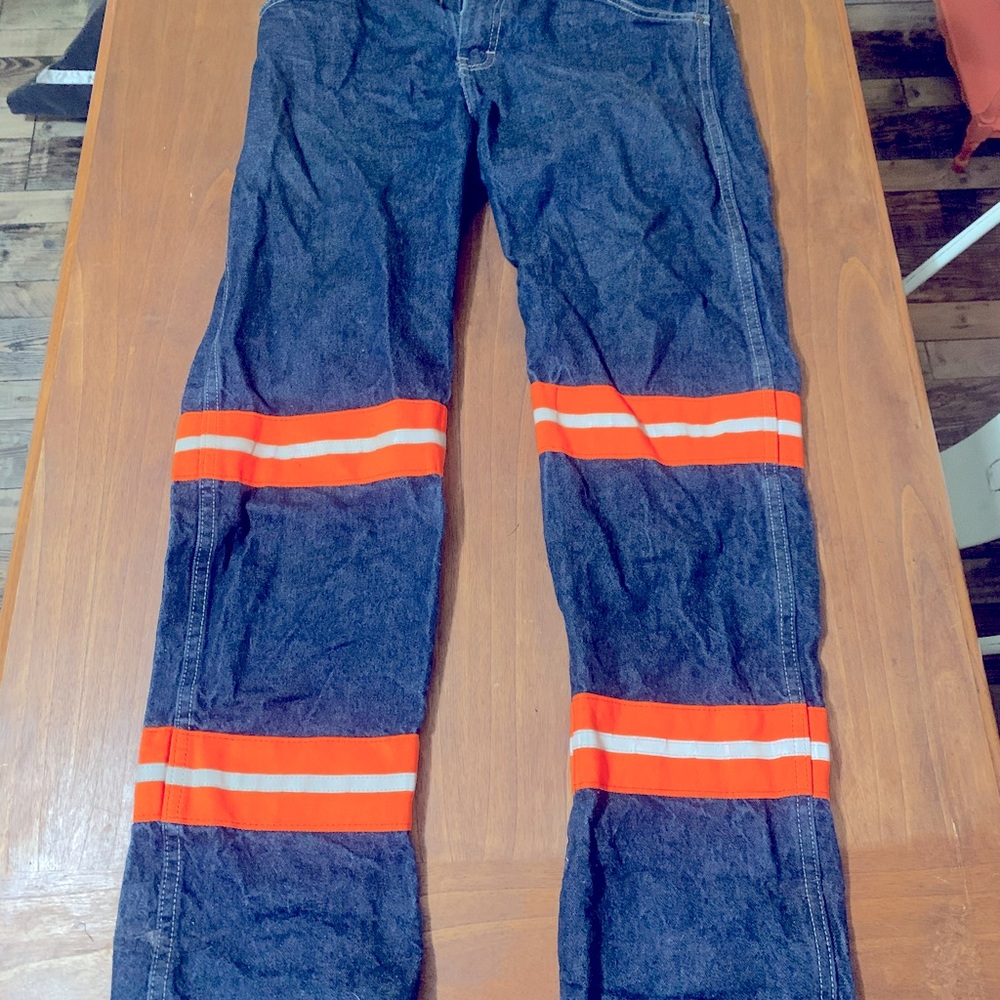 Men’s Dickie Jeans with neon orange stripes